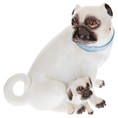 Dog group Pug with young, Coloured, without gold, H 18 cm