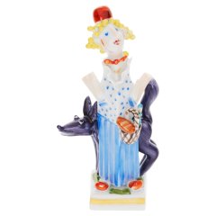 Red Riding Hood fairytale figure, Coloured with gold, H 8,5 cm