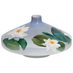Lily Pond vase, H 15,5 cm