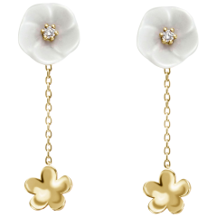 Earrings Royal Blossom Bouquet, 750 yellow gold, 2 Blossoms S/XS, 2 porcelain blossoms S, 2 brilliants 0,04 ct, TW, VSI, full cut