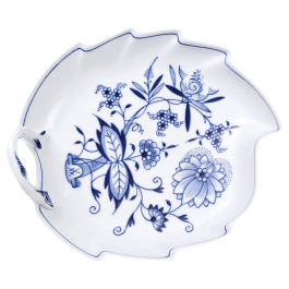 Candy dish, Shape "New Cutout", Blue Onion, white rim, L 19 cm