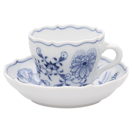 Espressotasse, Shape "New Cutout", Blue Onion, white rim, V 0,1 l