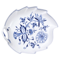 Candy dish, Shape "New Cutout", Blue Onion, white rim, L 19 cm