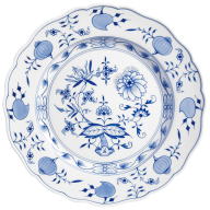 Dinner Plate, small, Shape "New Cutout", Blue Onion, white rim, Ø 25 cm