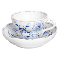 Coffee cup & saucer, Shape "New Cutout", Blue Onion, white rim, V 0,2 l